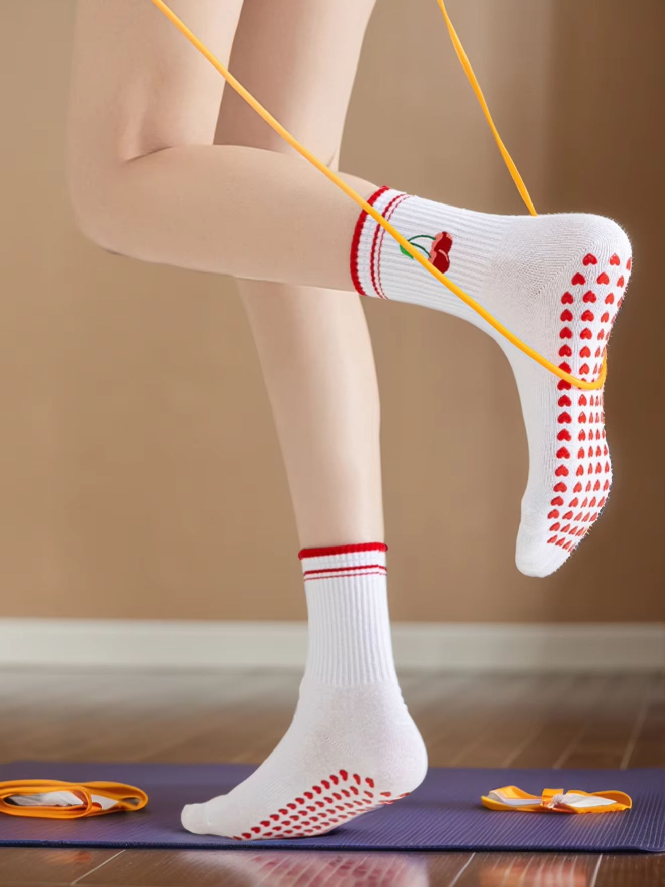 1組のクロスボーダープロフェッショナルヨガソックス、コットン - Pilates & Yoga With Harna のレビューと価格